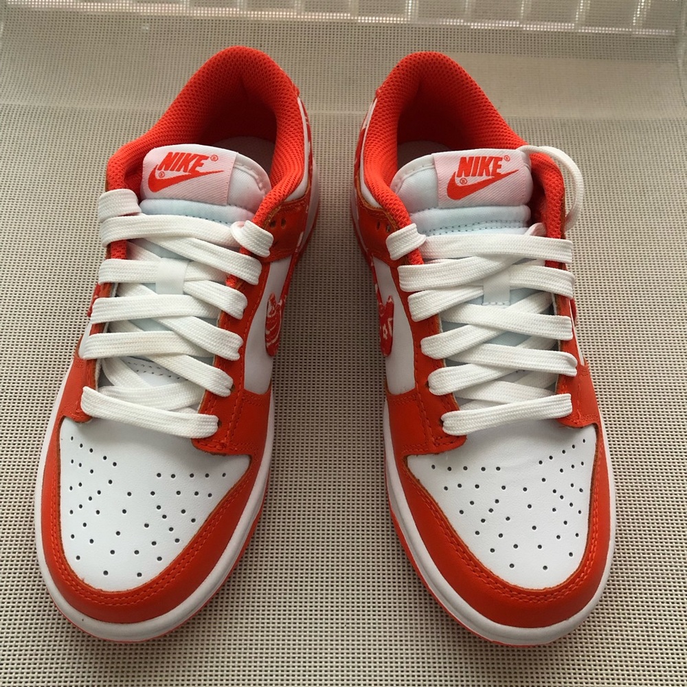 Nike Dunk Low ‘Orange Paisley’